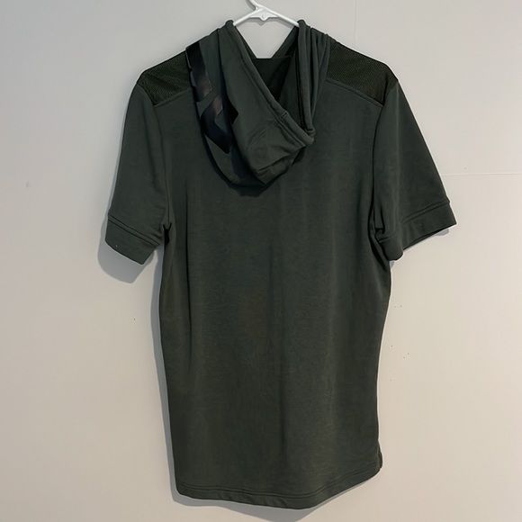 Under Armour Mens shirt sleeve pullover - Picture 2 of 4